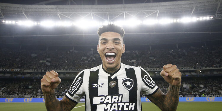 Igor Jesus pode estar de saída do Botafogo por R$ 225 milhões