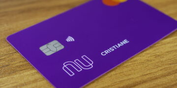 Nubank emite comunicado importante para brasileiros que têm o CPF negativado