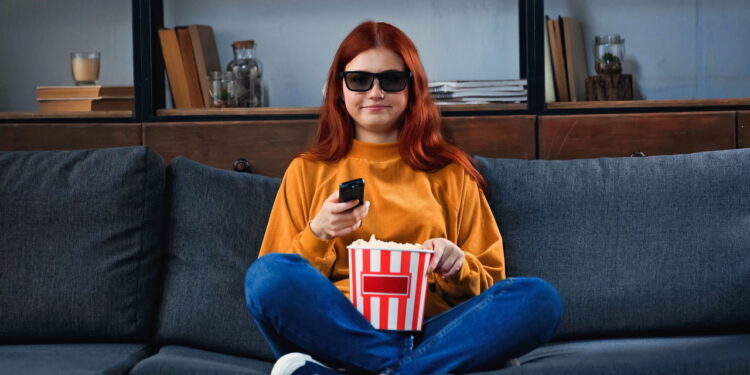 Descubra como ter um cinema particular gastando um inicial de R$ 10.000