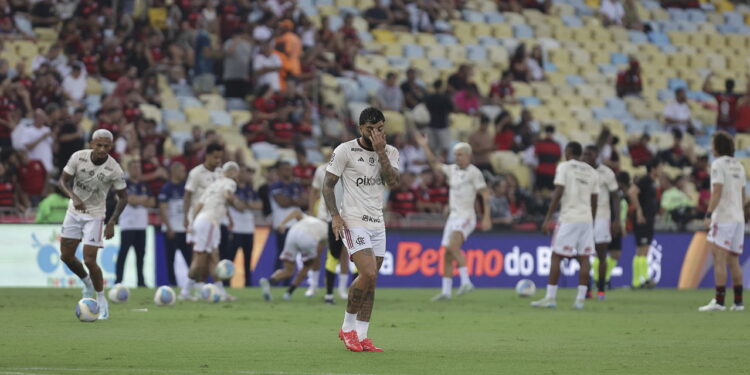 Leila Pereira define prioridades: 4 reforços, patrocínio e descarta Gabigol