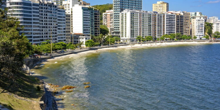 Cidade no Rio de Janeiro é considerada um paraíso escondido