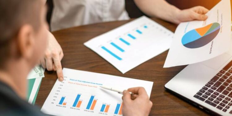 Fee fixo x comissão: modelo de comissionamento pode comprometer investidores