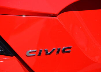 Honda e seu incrível sedã: carro amado pelo povo custa em torno de R$ 45 mil