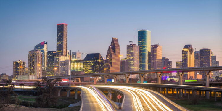 Valores para morar nos Estados Unidos pode chegar a US$ 1.500