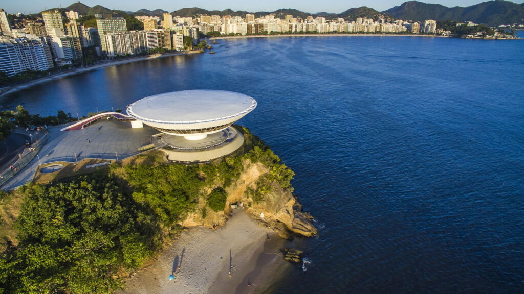 Cidade no Rio de Janeiro é considerada um paraíso escondido