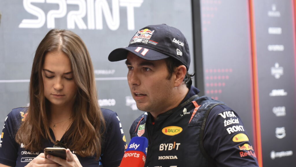 "Pérez revela detalhes sobre seu futuro na Red Bull: "Tenho contrato para o próximo ano"