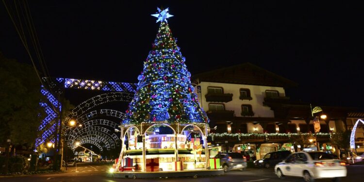 Conheça o Destino Perfeito para Celebrar o Natal no Brasil