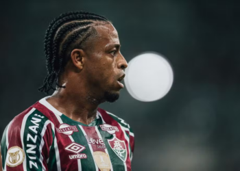 Atacante renova com o Fluminense por mais uma temporada