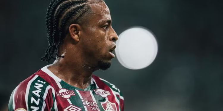 Atacante renova com o Fluminense por mais uma temporada