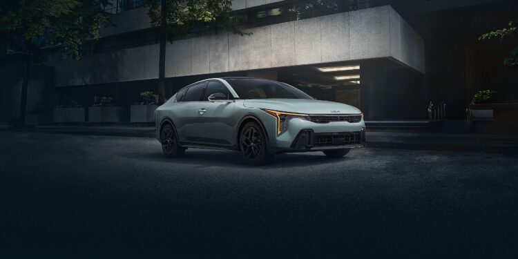 Novo sedã da KIA chega para substituir o Cerato e se destaca em 2025