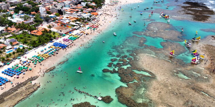 Esse destino próximo a Recife é um dos mais cobiçados por turistas brasileiros