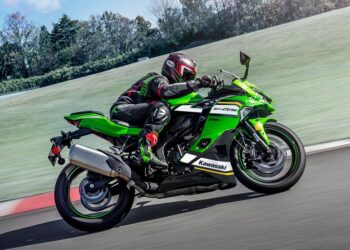Kawasaki e sua super esportiva que é o sonho de muitos: ZX-4R e sua incrível tecnologia!