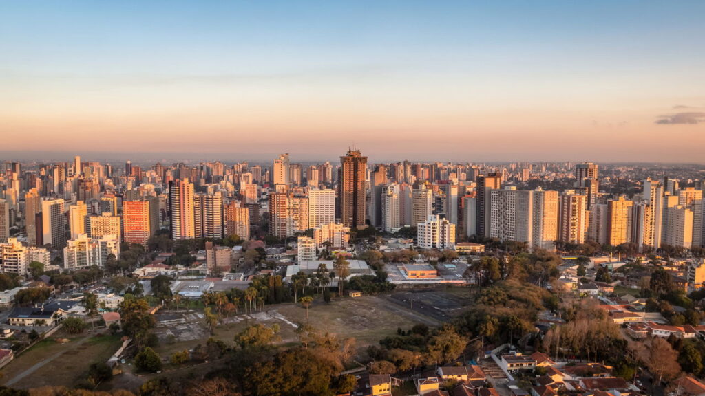 Conheça a cidade paranaense que foi considerada a mais inteligente do mundo!