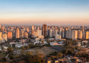 Conheça a cidade paranaense que foi considerada a mais inteligente do mundo!