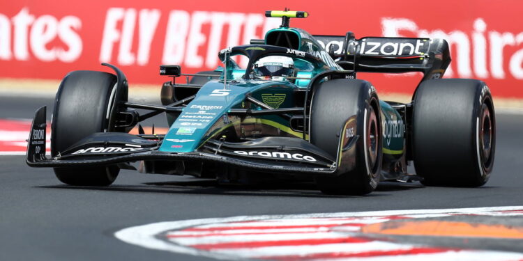 Aston Martin define data para lançamento do carro da F1 2025