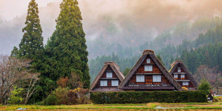 Essa vila do interior é reconhecida como herança da cultura japonesa