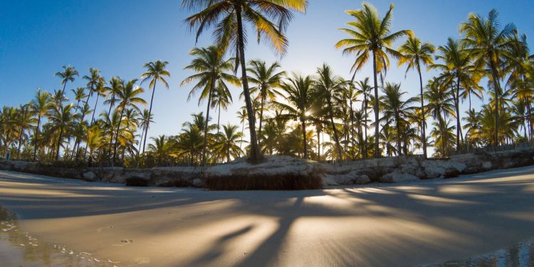 Essa cidade na Bahia tem incríveis praias e paisagens deslumbrantes