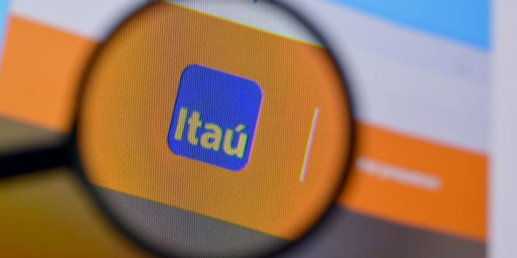 O segredo para comprar imóveis com 70% de desconto com o Itaú Unibanco!