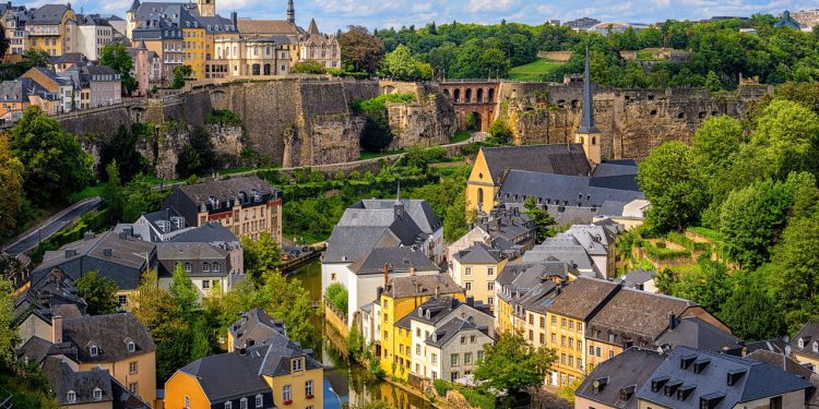 Esta cidade oferece o melhor salário mínimo do mundo