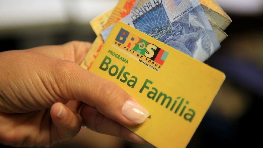 Atenção quem recebe o Bolsa Família tem novidade importante para 2025