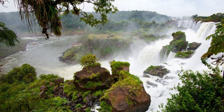 Cataratas do Iguaçu - Créditos: depositphotos.com / lukas-uher@post.cz