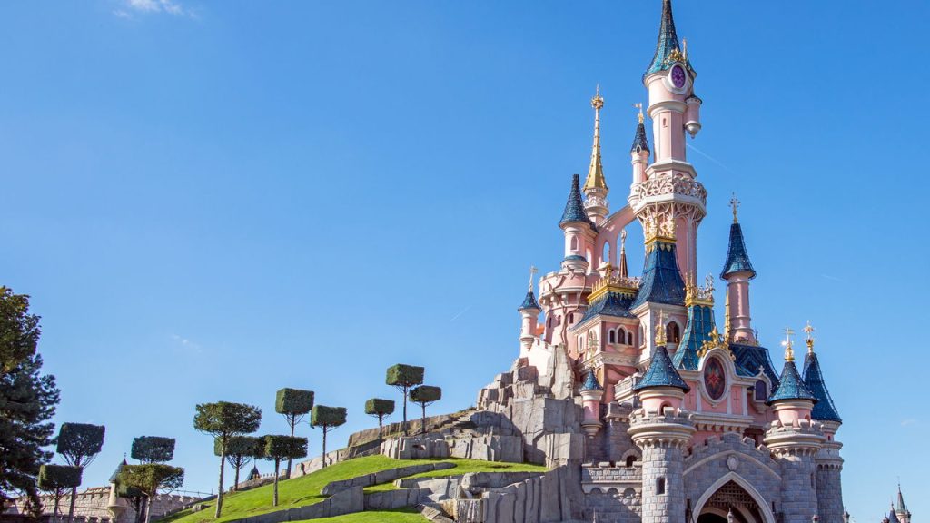 Uma viagem mágica para a Disney gastando menos de R$ 5.000 com passagem ida e volta!