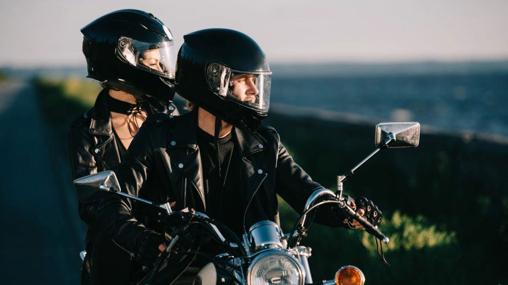 Aproveite a economia e performance com esta moto surpreendente!