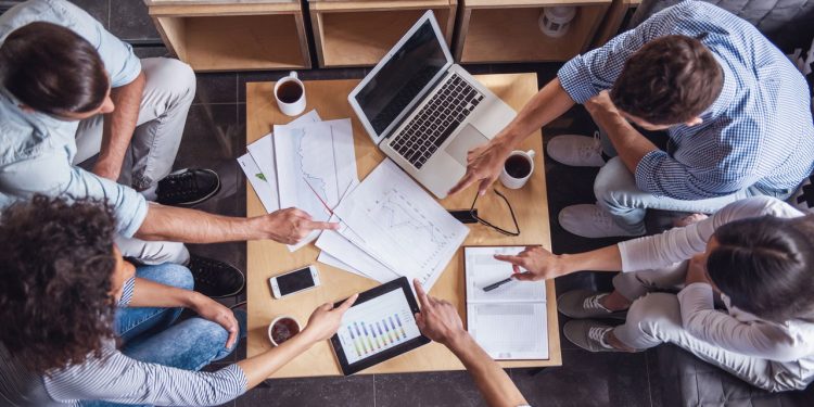 Vitória para os trabalhadores! Piso salarial aumenta em 5,25%