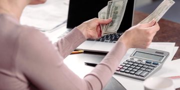 Melhor horário para comprar pão fresco e economizar