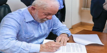 Lula dá canetada em nova lei do cartão de créditos que agora vale em todo o Brasil