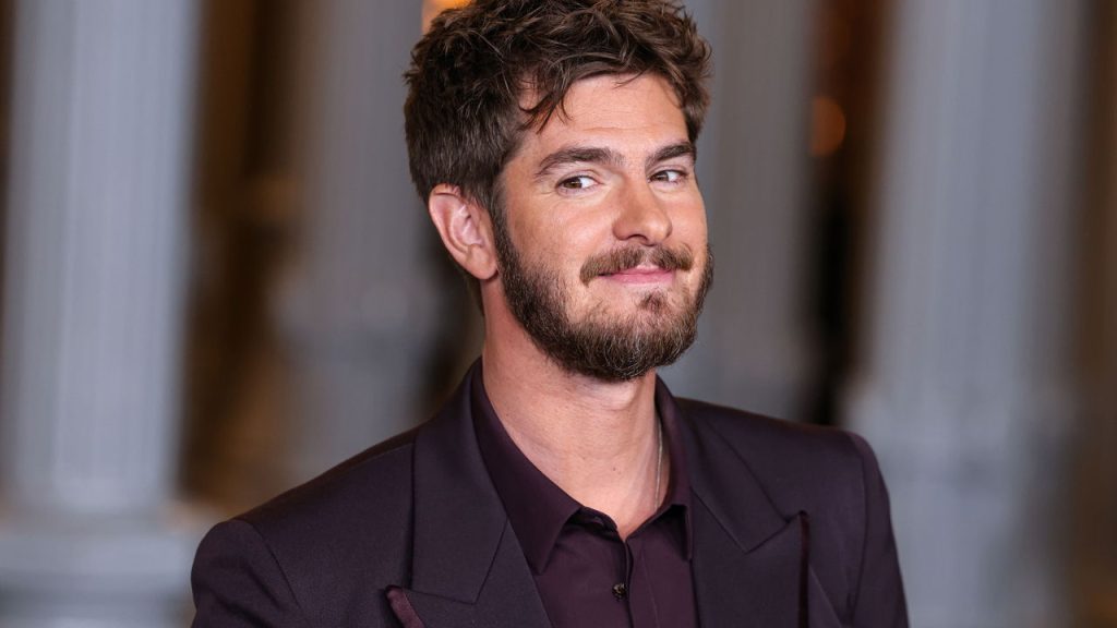 Os segredos de Andrew Garfield, ator amado espetacular Homem-Aranha