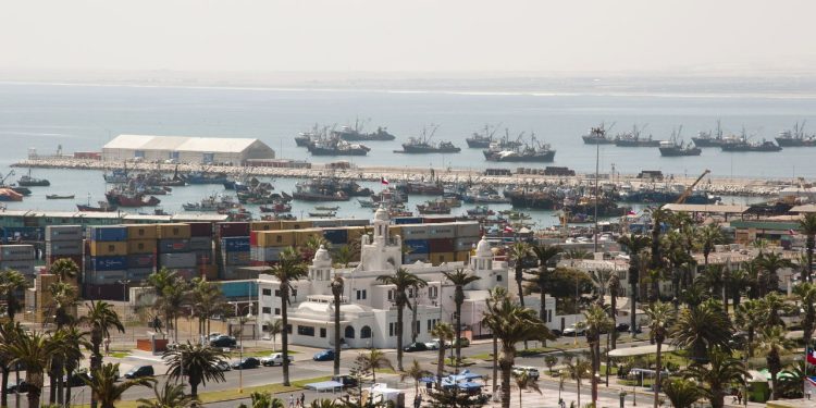 Esta cidade é conhecida por nunca chover e vem chamando a atenção