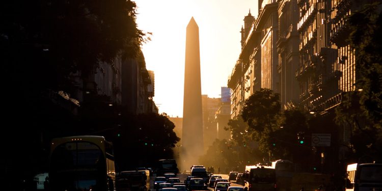 Buenos Aires é uma boa opção! Viagens aéreas ida e volta com hospedagens a R$ 80