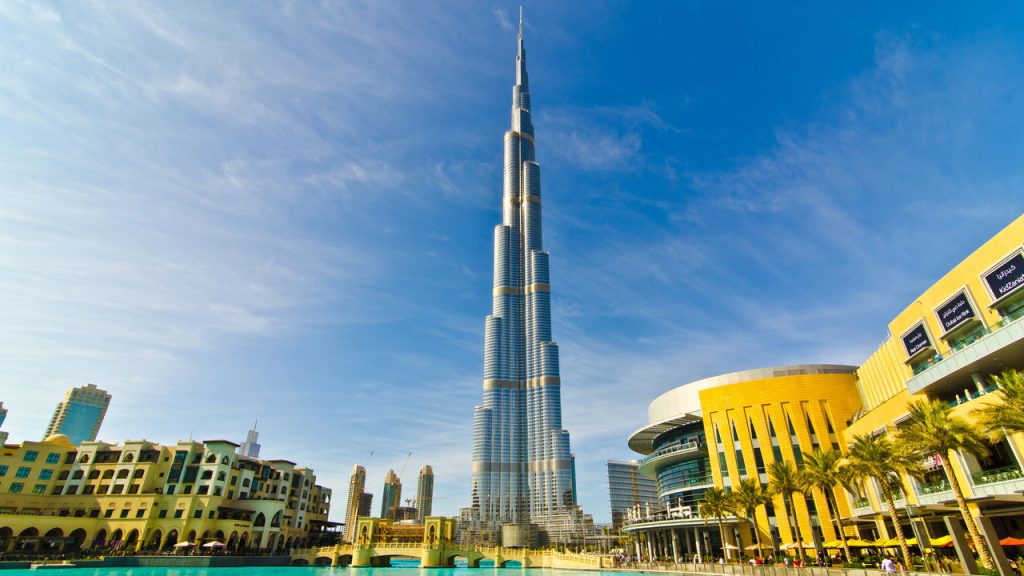 A cidade com o maior edifício do mundo vem encantando o mundo em 2025