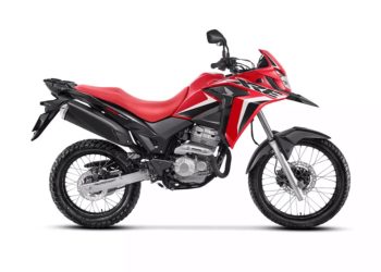 Saiba como a Honda XRE 300 é a moto perfeita para quem busca liberdade nas trilhas!