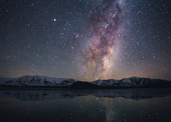 Brasileiros estão arrumando as malas para visitar este lago deslumbrante com passagens ida e volta