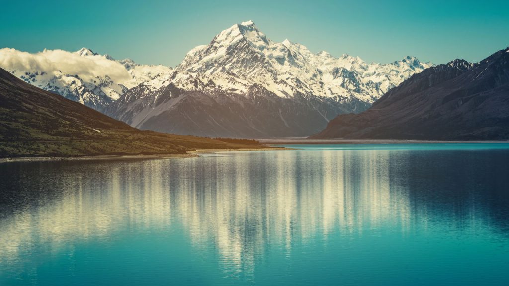 Brasileiros estão arrumando as malas para visitar este lago deslumbrante com passagens ida e volta