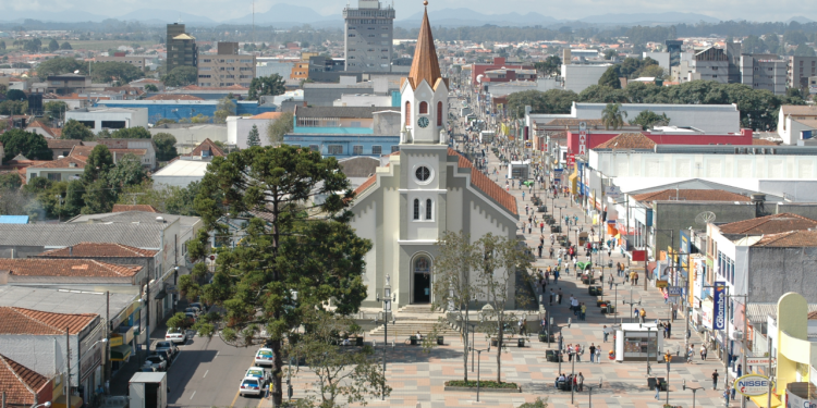 Cidade próxima a Curitiba impressiona com qualidade de vida