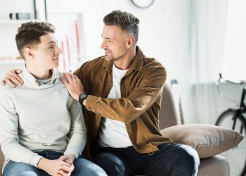 Adolescentes de todo o Brasil precisam aprender essa nova educação