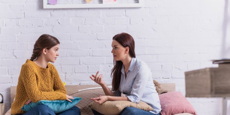 Donas de casa podem ter salário maternidade e aposentadoria pelo INSS
