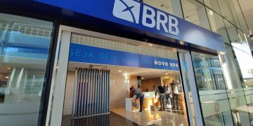 Ações do BRB dobram de preço na Bolsa após compra do Banco Master