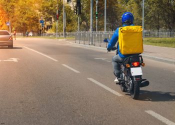 Entregadores não vão precisar pagar IPVA de moto!