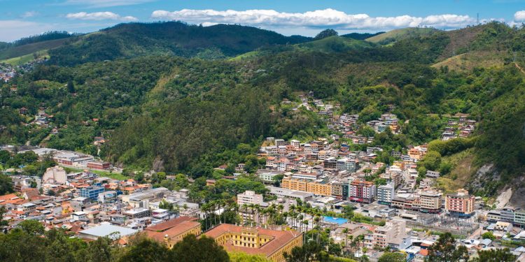 Cidade no interior do RJ encanta com seu clima ameno e qualidade de vida