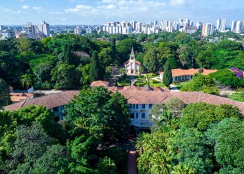 Cidade do interior paulista é conhecida por ter lindas montanhas