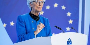 Banco Central Europeu alerta para impacto das tarifas de Trump na inflação
