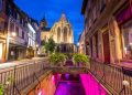 Essa cidade da França parece ter saído de um conto de fadas