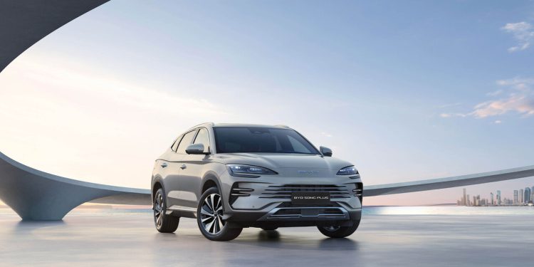 Novo SUV híbrido de entrada que faz 20 km/l na cidade vira a "mina de ouro" das famílias que buscam luxo com gasto de 1.0