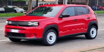 O clássico Fiat Uno está de volta com visual renovado e surpreendente
