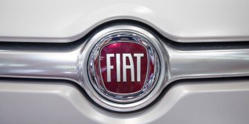 O carro da Fiat que custa e faz até