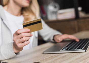 Comunicado importante para brasileiros que têm dívidas no cartão